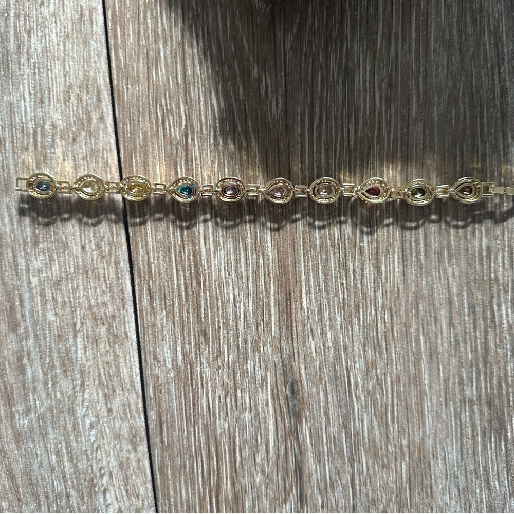 Turandoss Elegant Multicolor Bracelet, new in box - Picture 8 of 11
